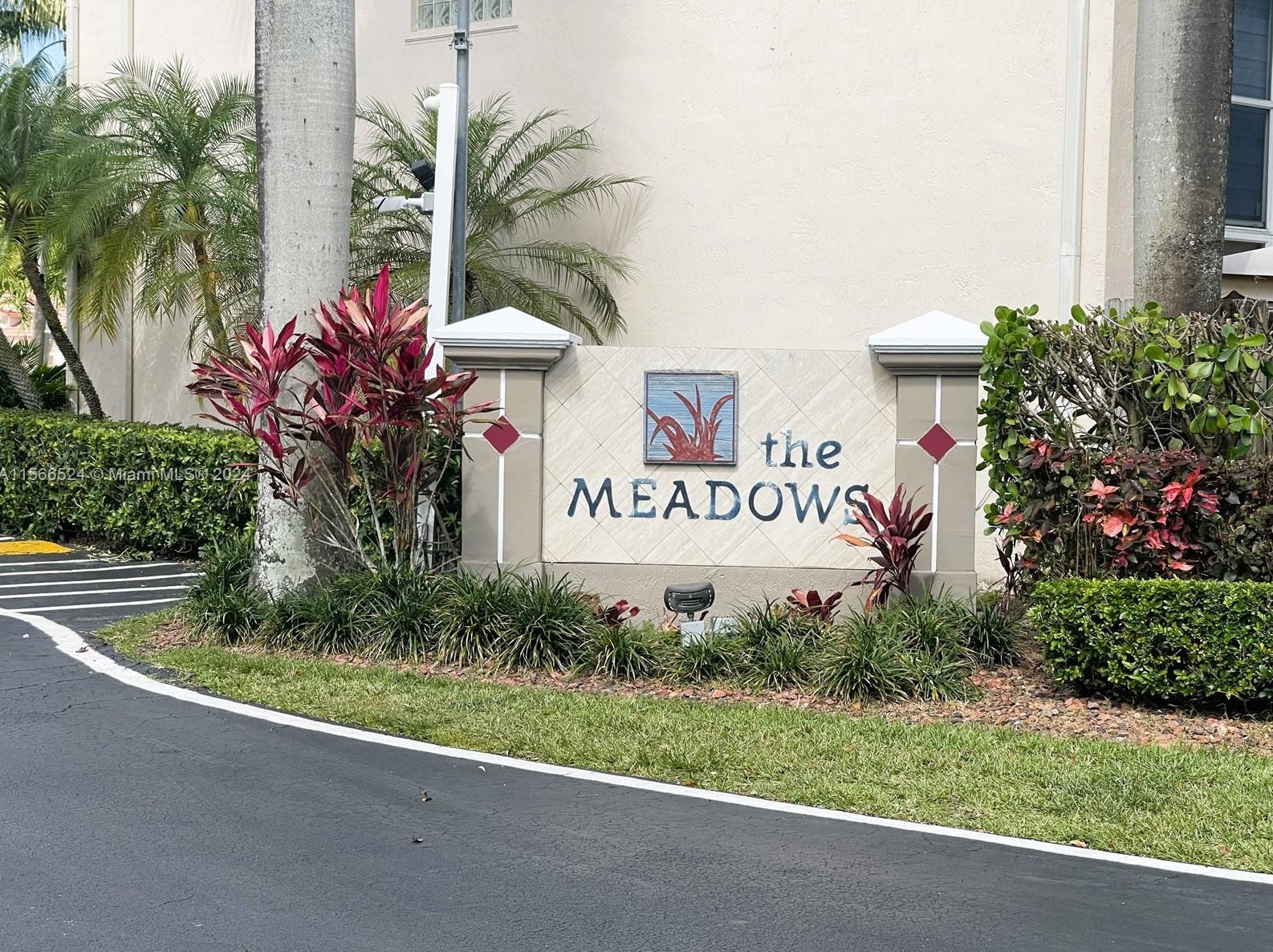 15021 143rd St, Miami, FL 33196-4697