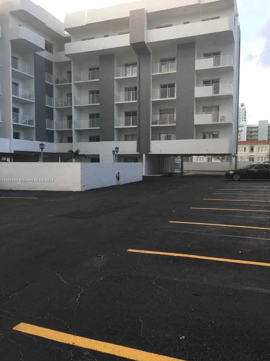 395 Ne 21st St #202, Miami, FL 33137