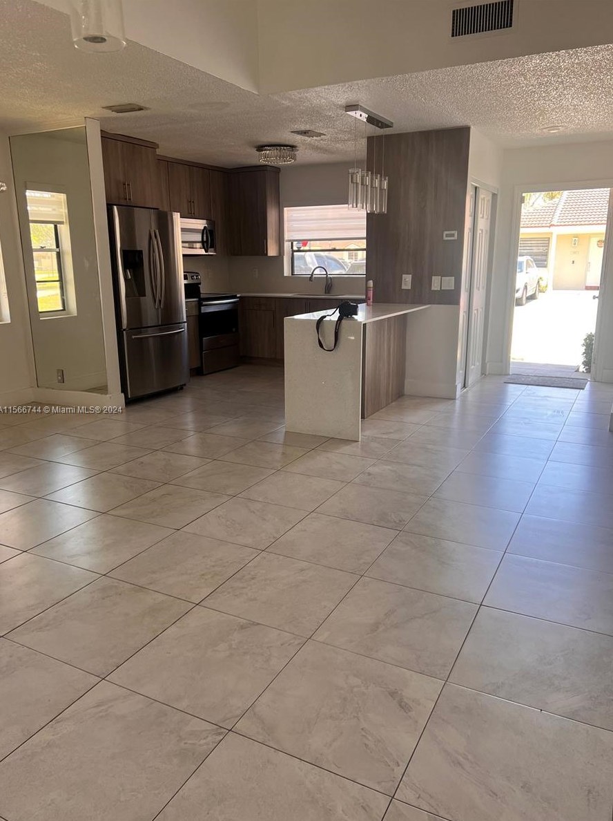 17249 Nw 60th Ct #0, Hialeah, FL 33015