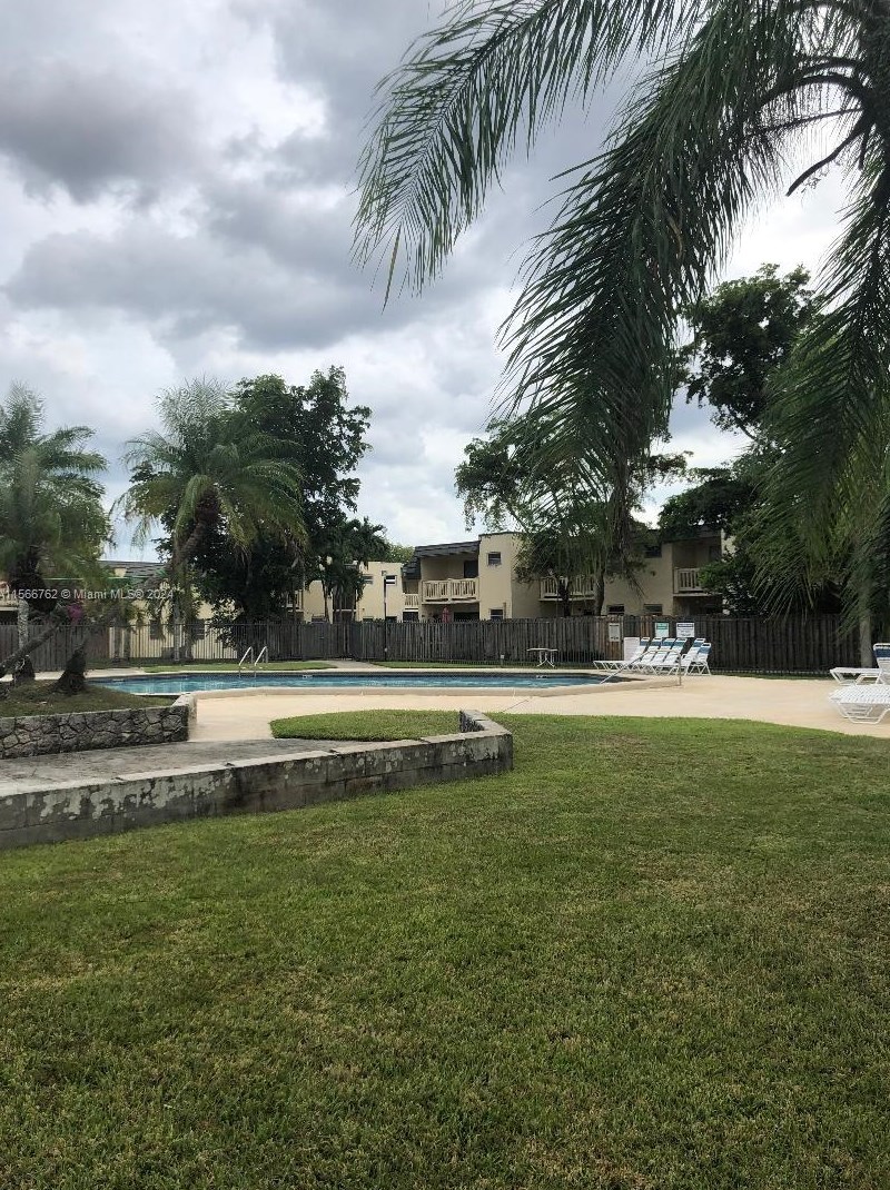 8387 137th Ave, Miami FL  33183-4045 exterior