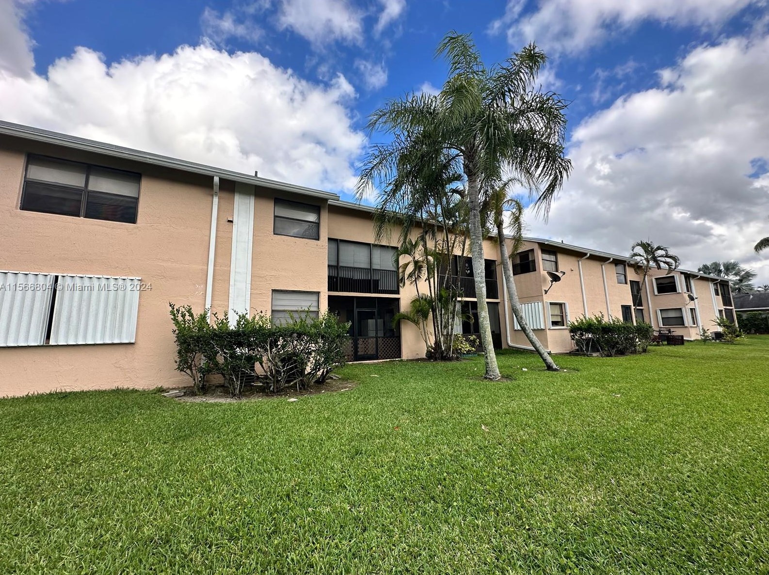 1140 Independence Trl, Homestead, FL 33034-2639
