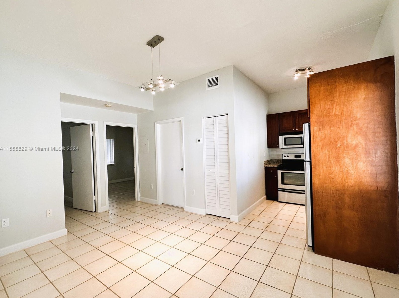 842 Sw 14th Ave Apt 1, Miami, FL 33135