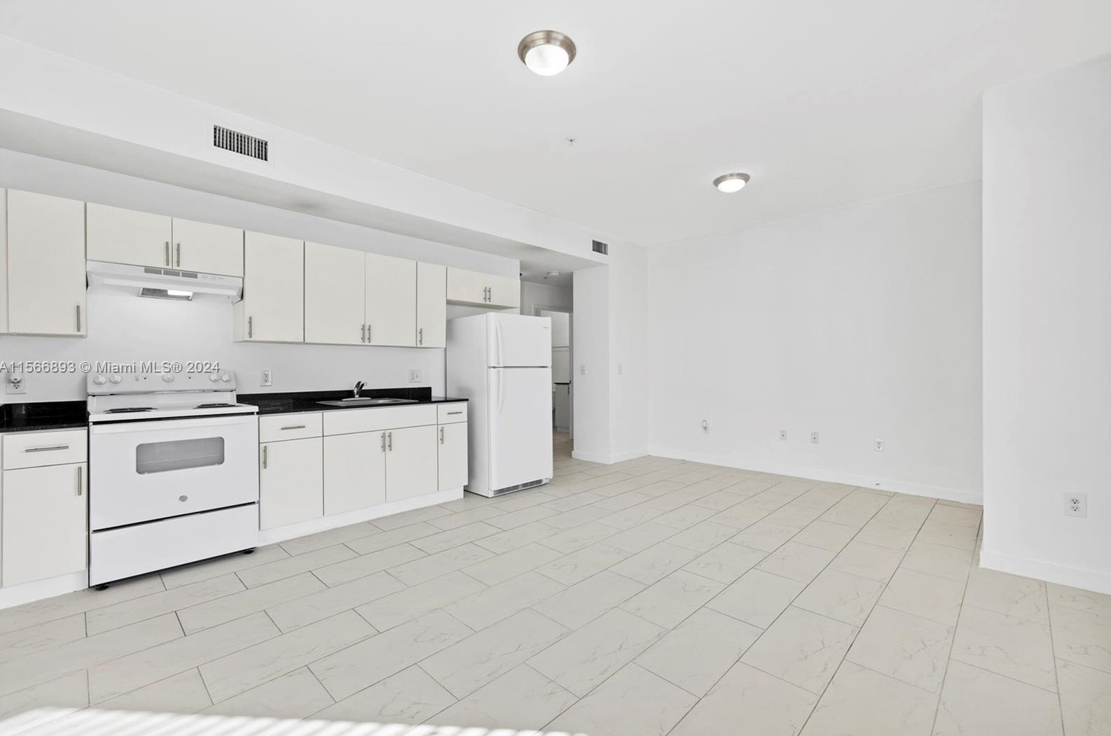 405 E 7th St #202, Hialeah, FL 33010