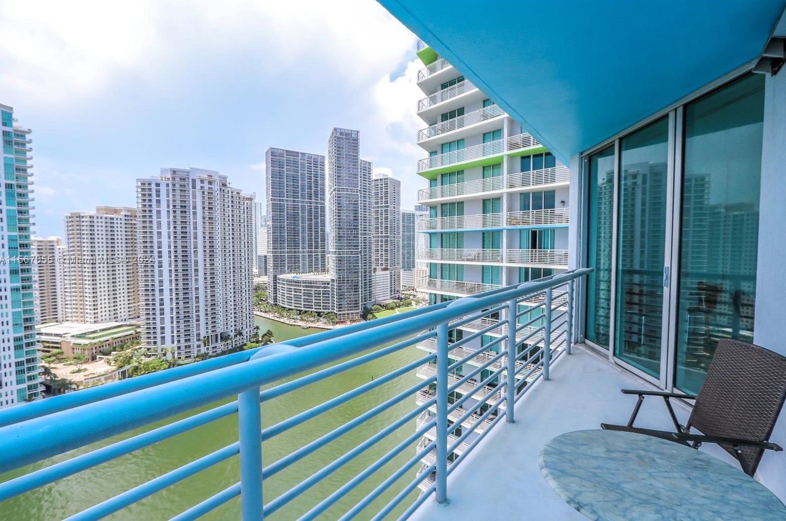 335 S Biscayne Blvd #2703, Miami, FL 33131