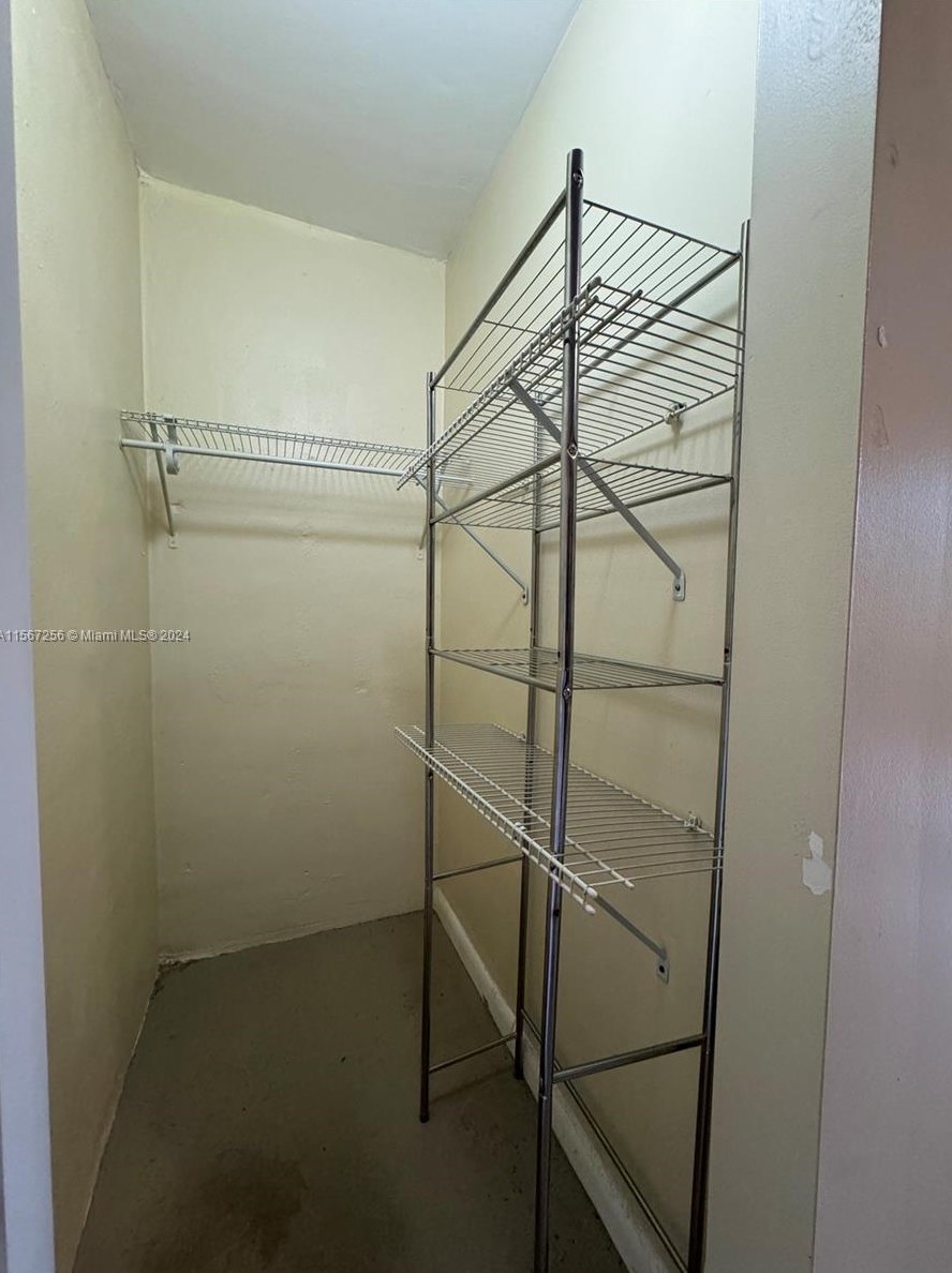 3420 125th Ct, Miami FL  33175-2938 exterior