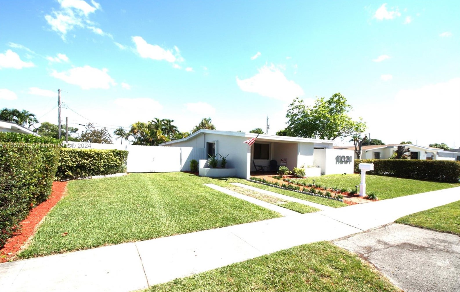 11031 43rd St, Miami, FL 33165-4716