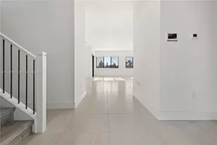 2391 SW 123rd Ter, Davie, FL 33325 - Photo 4