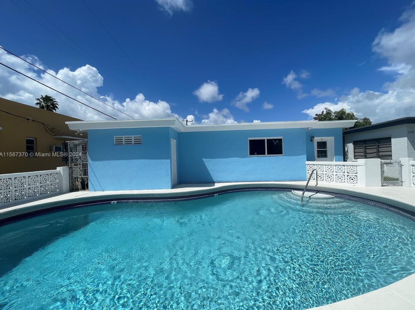 2120 Biarritz Dr, Miami FL  33141-3416 exterior