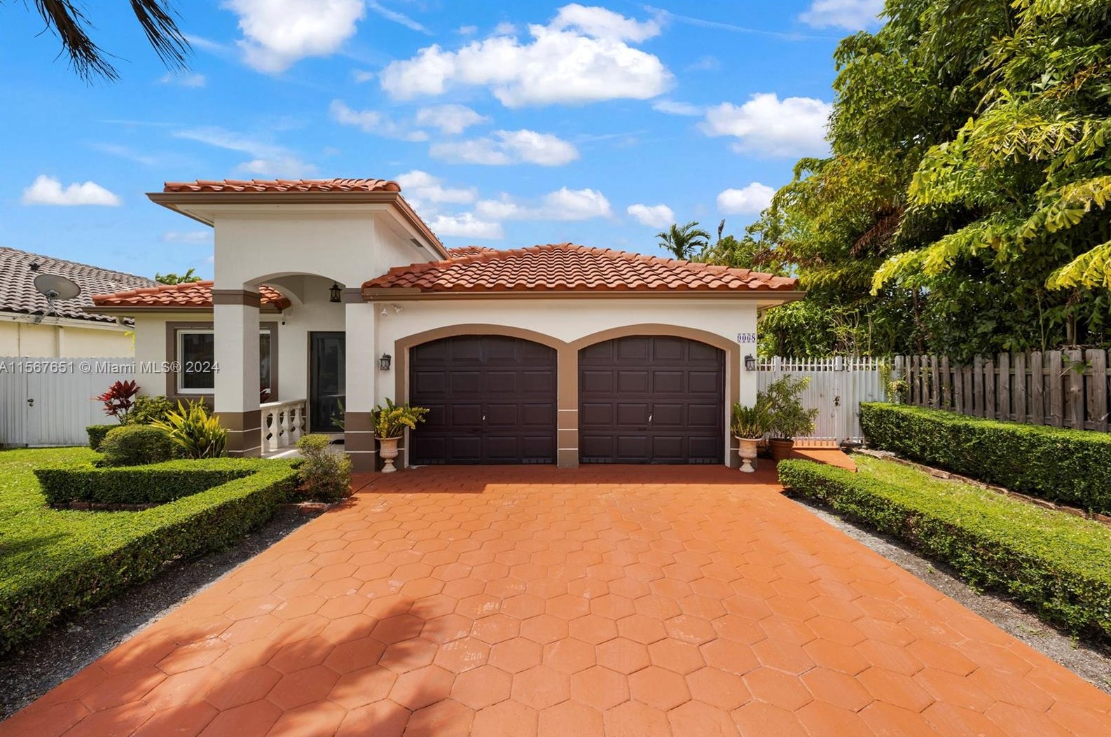 9068 157th Ct, Miami, FL 33196-1164