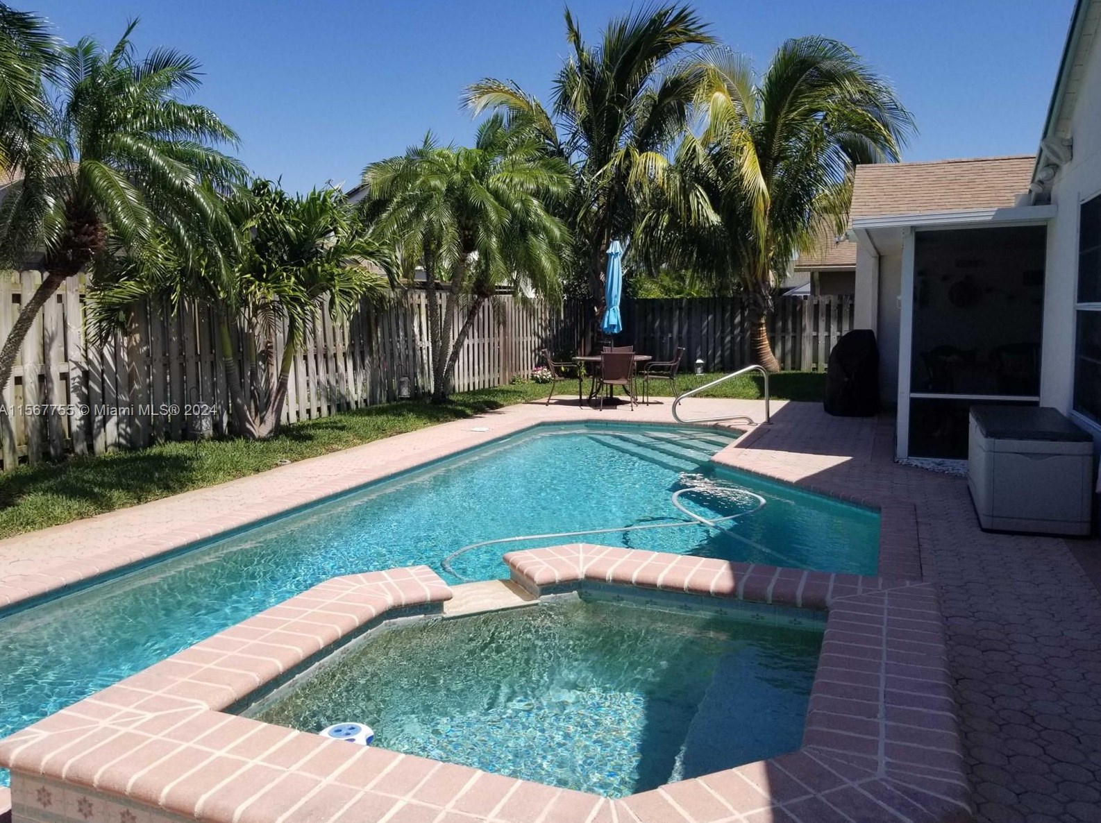 10687 Katmandu Ct, Boynton Beach, FL 33437-3203