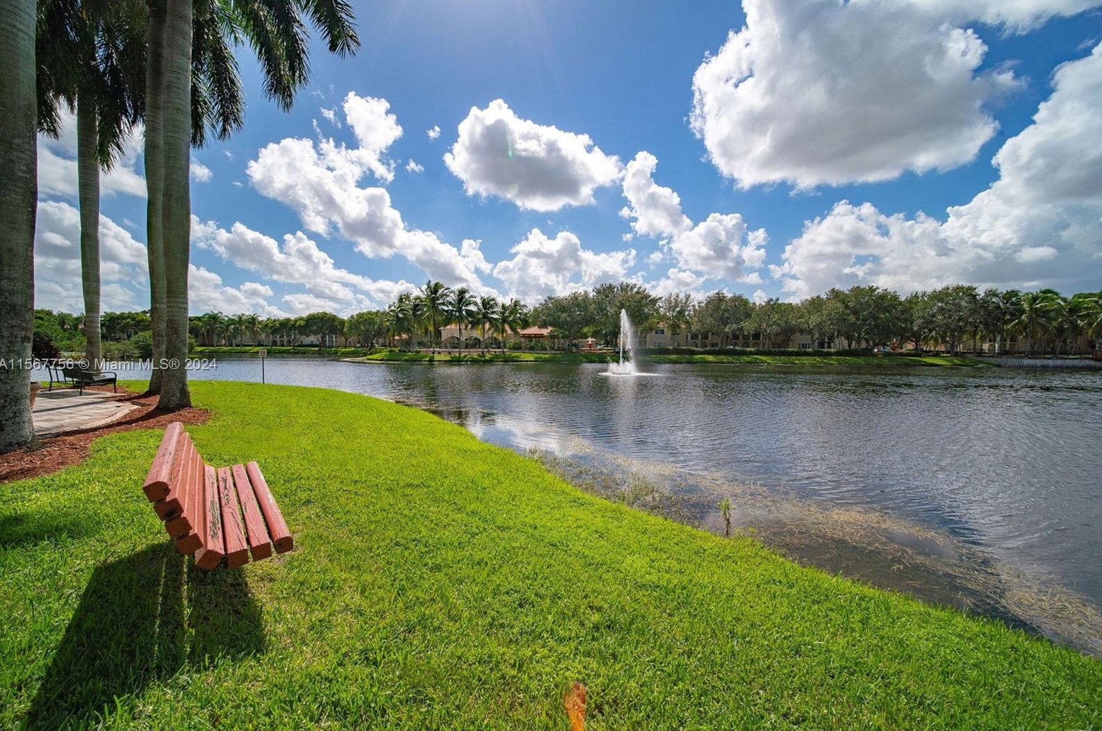 2451 Centergate Dr #102, Hollywood, FL 33025