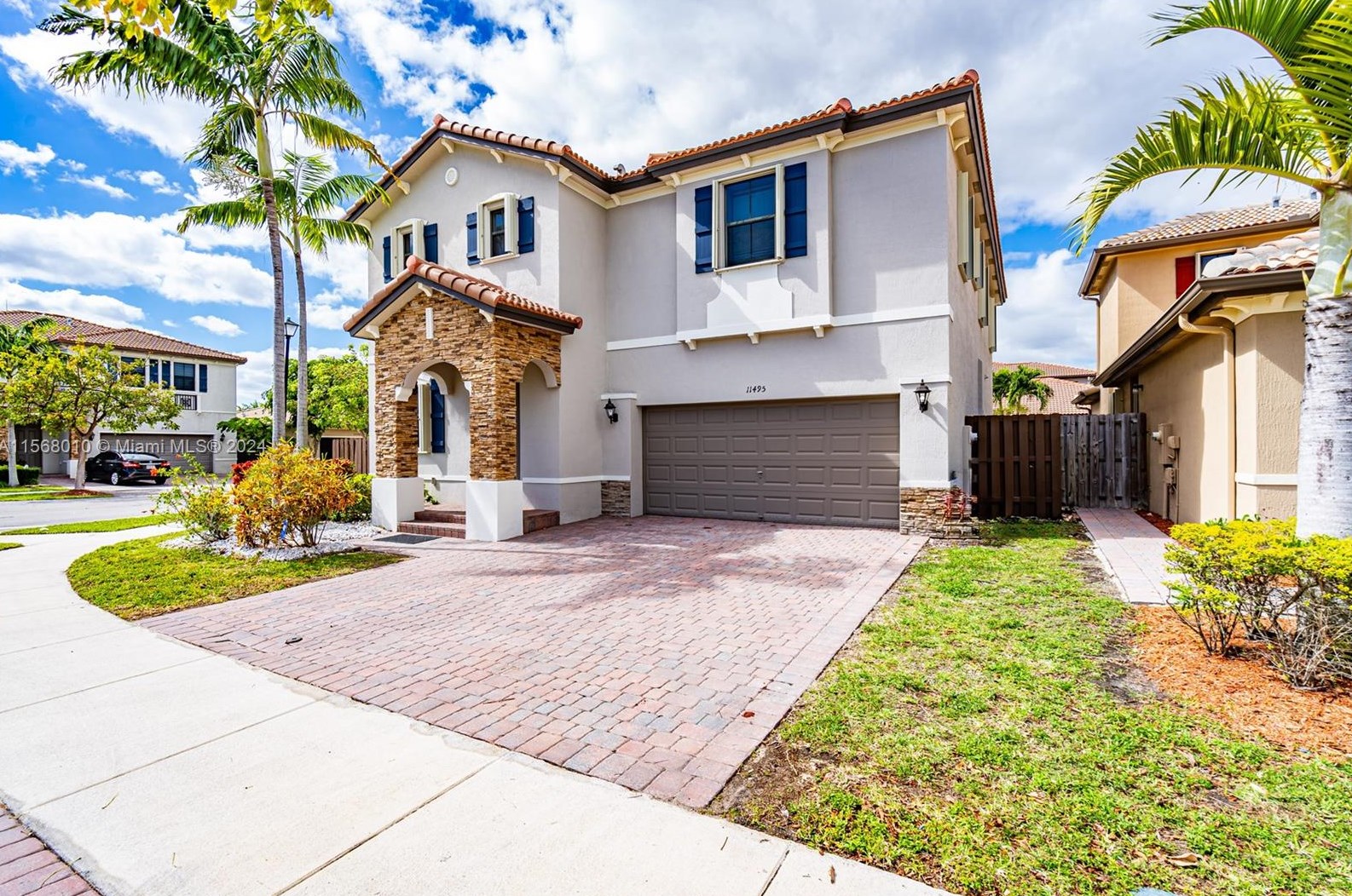 11495 241st St, Homestead, FL 33032-3111