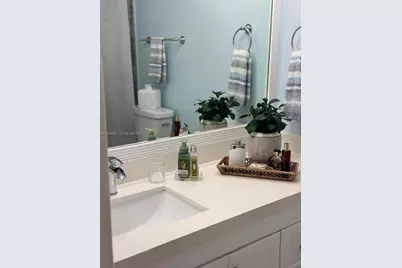 6770 Indian Creek Dr #5C, Miami Beach, FL 33141 - Photo 24