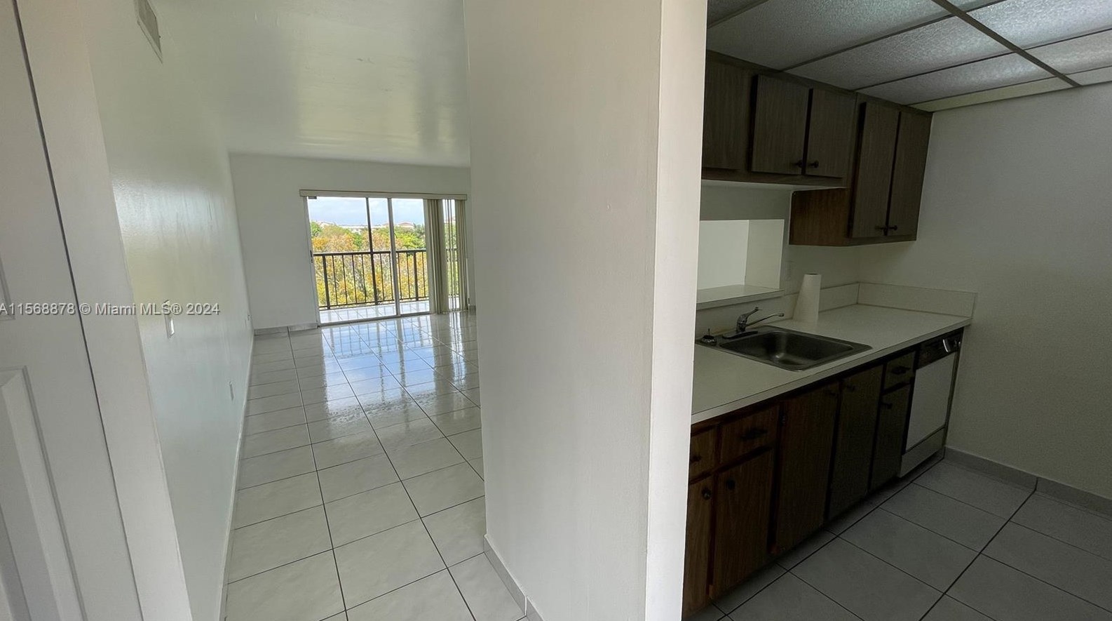 9455 W Flagler St Apt C612, Miami, FL 33174