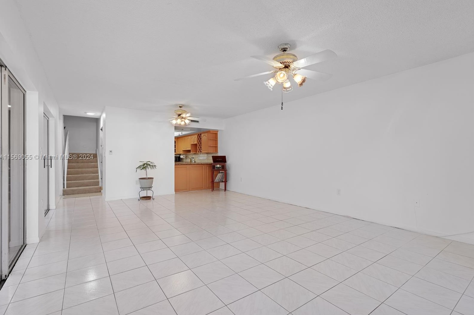 596 Nw 97th Ave, Fort Lauderdale, FL 33324