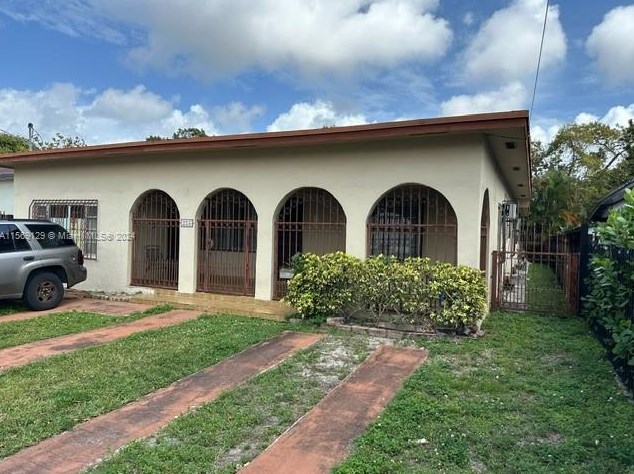 225 48th Ct, Miami, FL 33126-5117