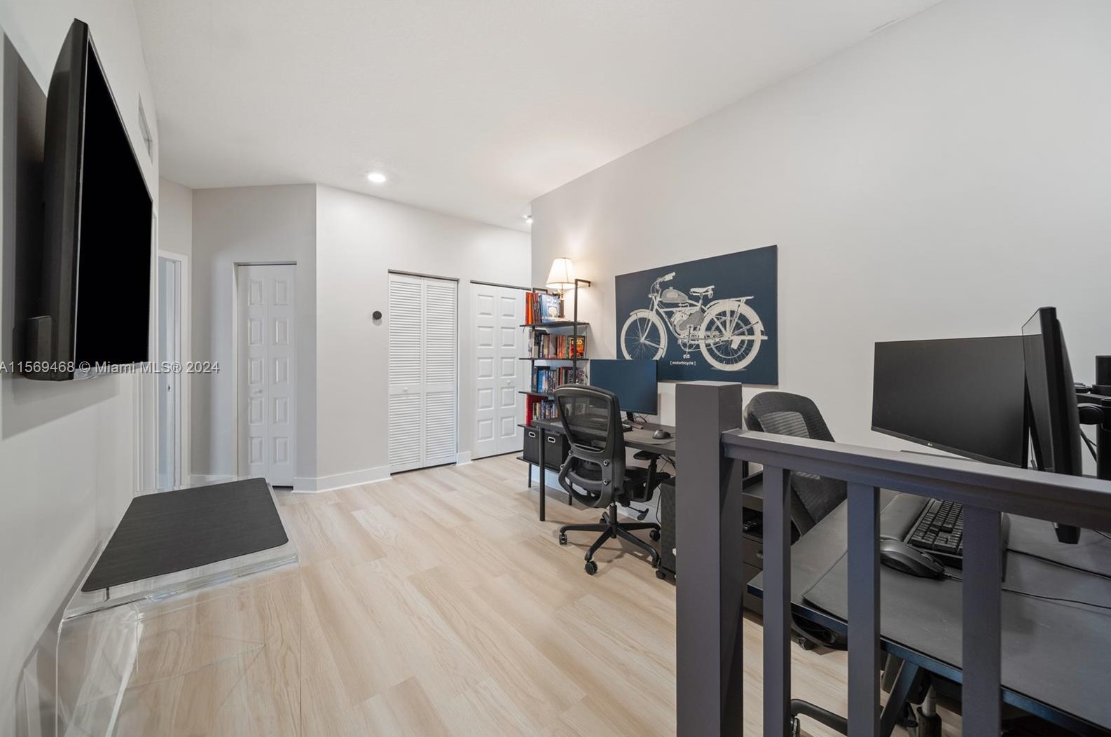 8373 49 St, Miami FL 33185-4138 exterior