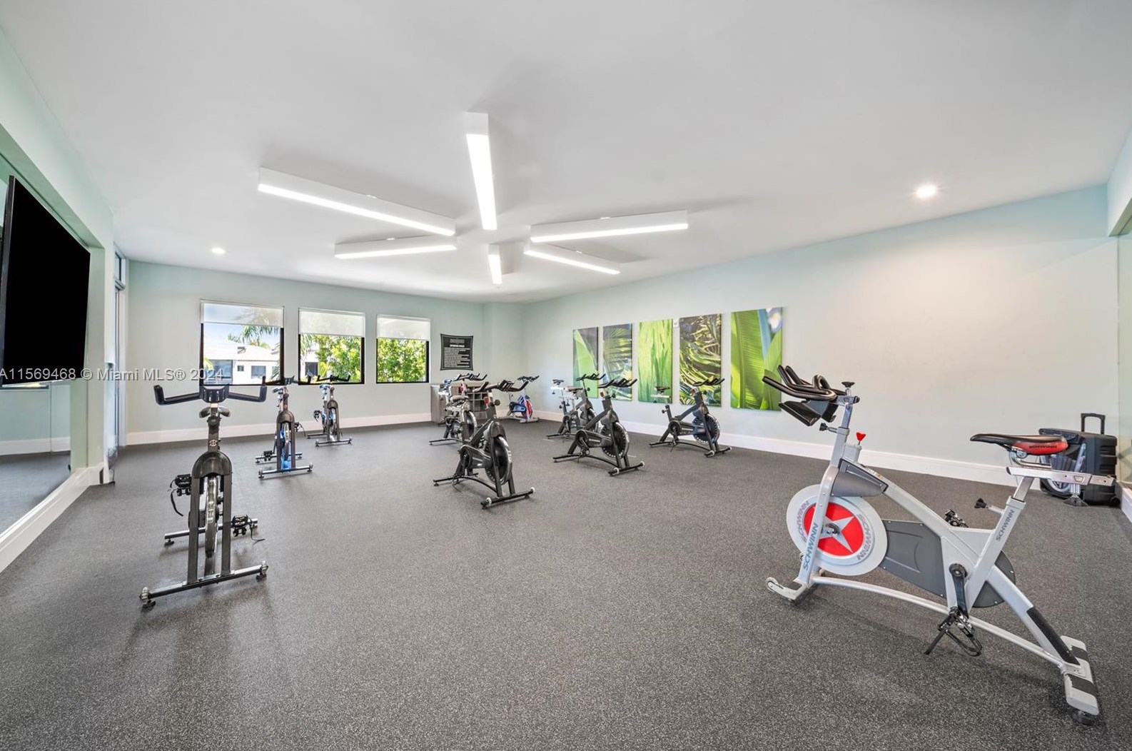 8373 49 St, Miami FL 33185-4138 exterior