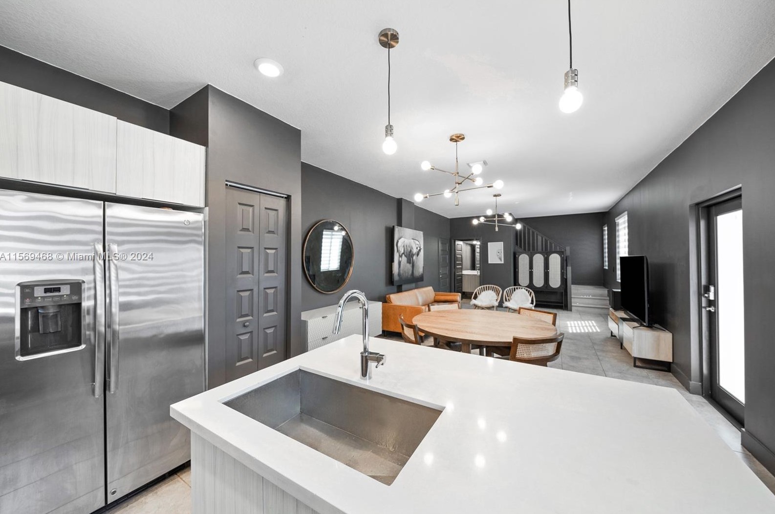 8373 49 St, Miami FL 33185-4138 exterior