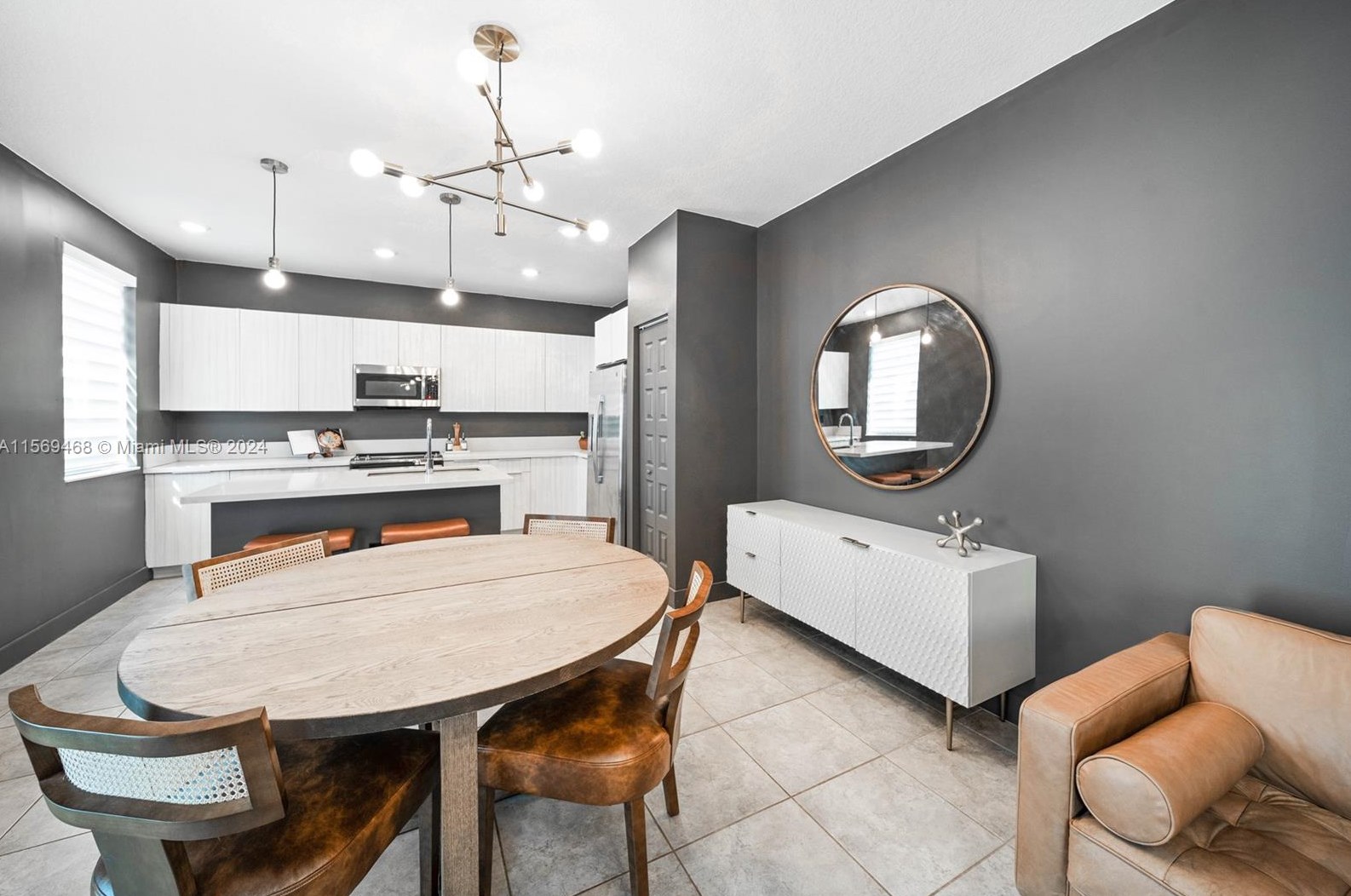 8373 49 St, Miami FL 33185-4138 exterior