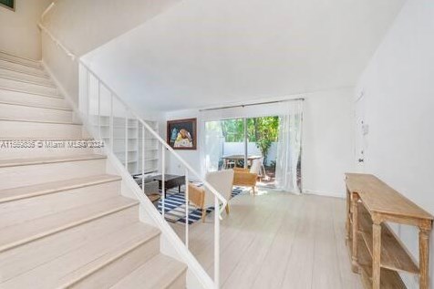 3501 Loquat Ave, Miami, FL 33133-6215