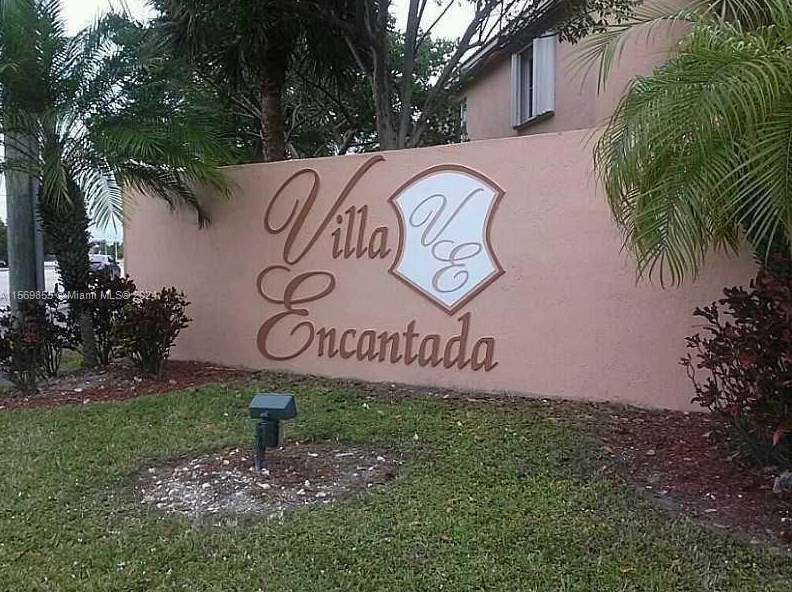 15741 137th Ave, Miami, FL 33177-1225