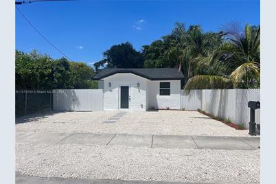 3177 NW 42nd St - Photo 1