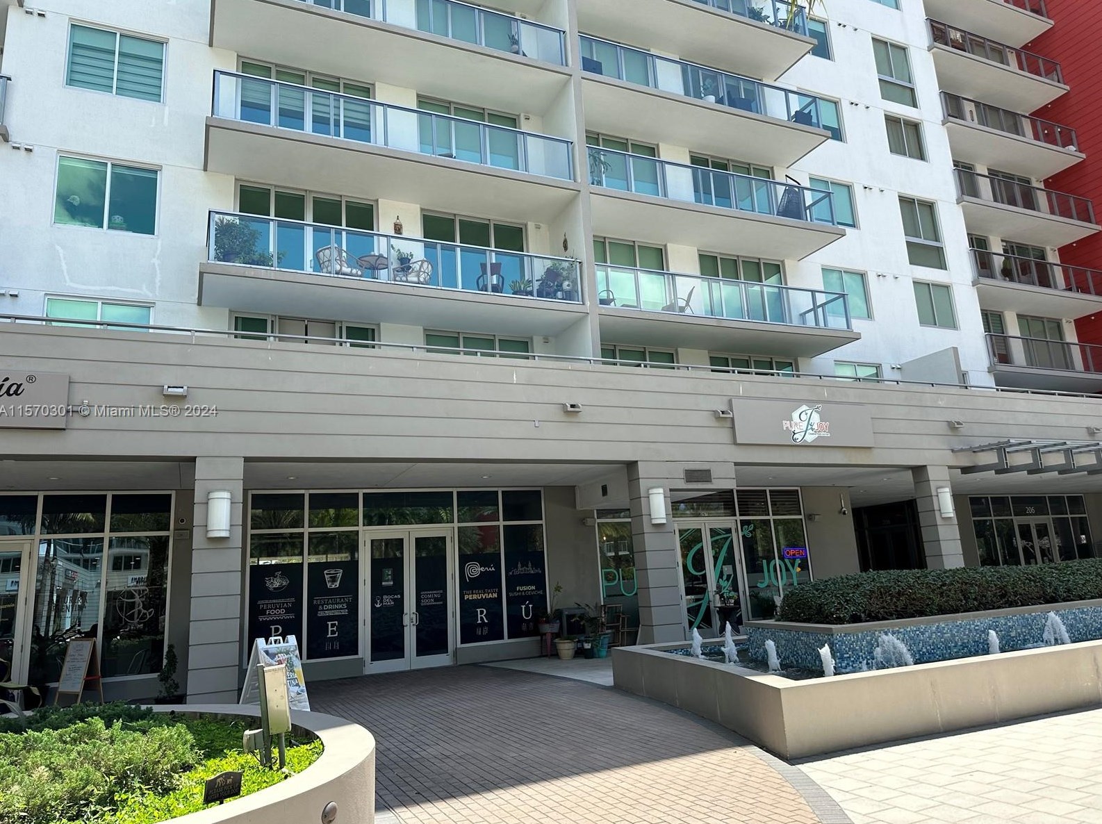 7875 Nw 107th Ave #402, Miami, FL 33178