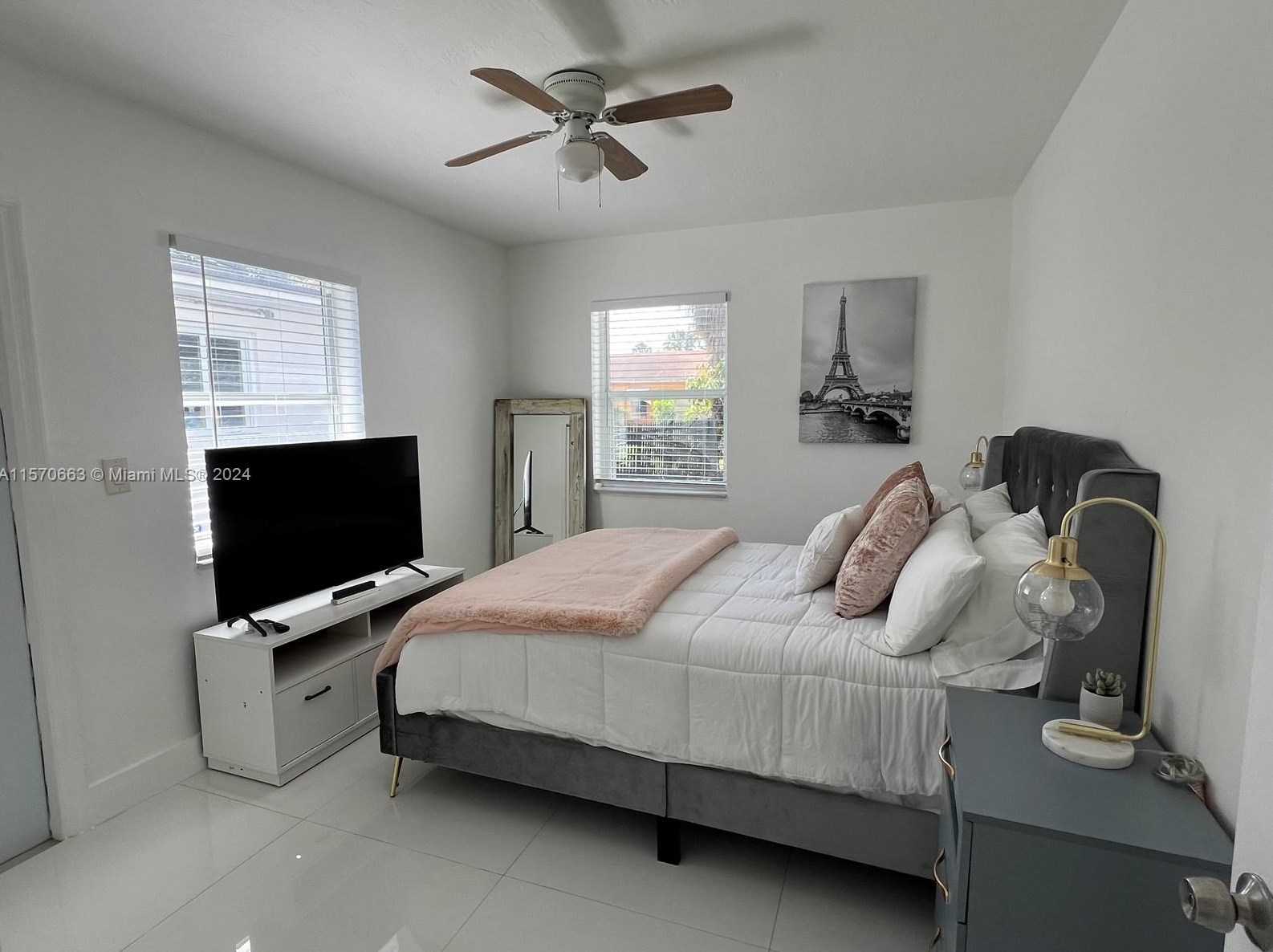 320 83rd St, Miami FL  33141-1458 exterior