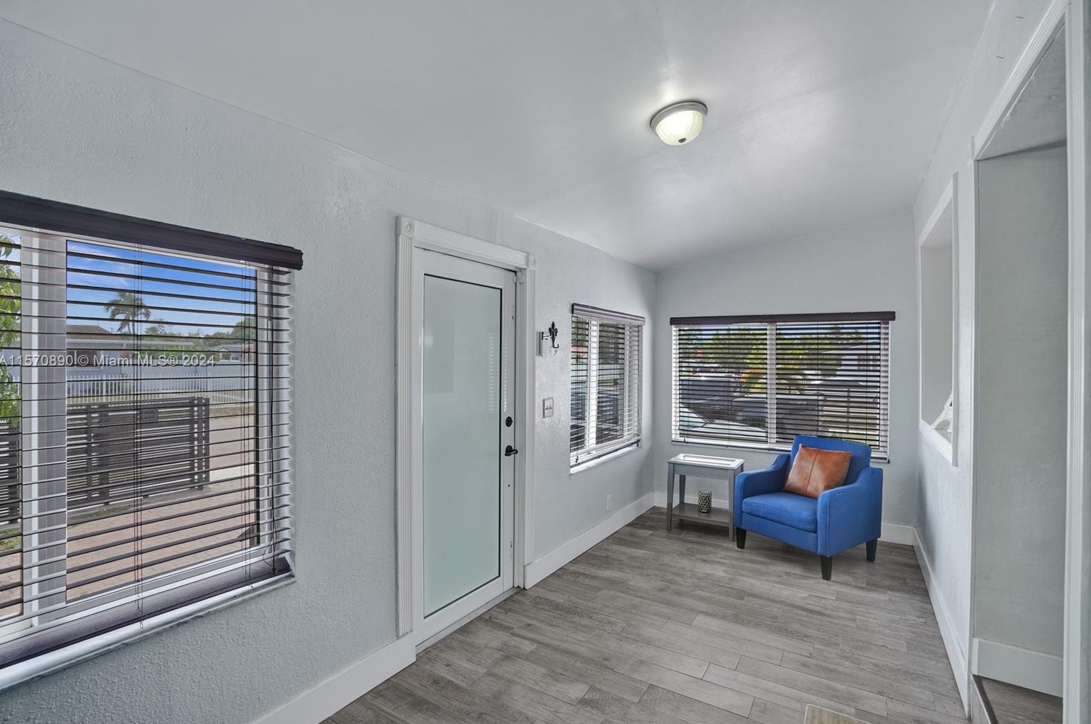 5420 7th Ave, Hialeah FL  33012-2550 exterior