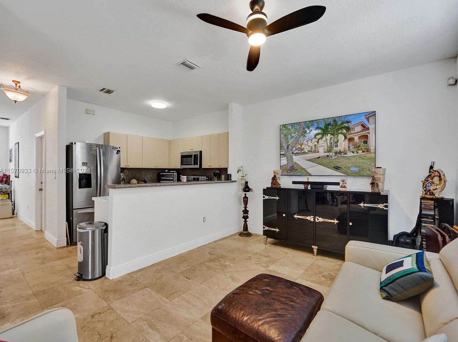 17045 39 Ct, Hollywood FL exterior