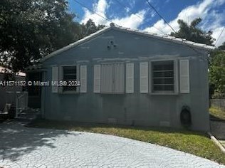 2325 Swanson Ave, Miami, FL 33133-3936