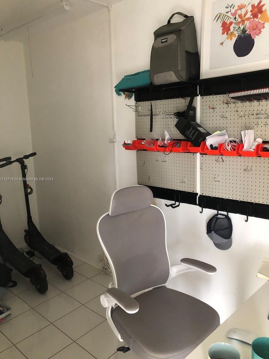 8400 Byron Ave, Miami FL 33141-4829 exterior