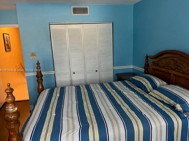 7210 W 18th Ave, Hialeah, FL 33014