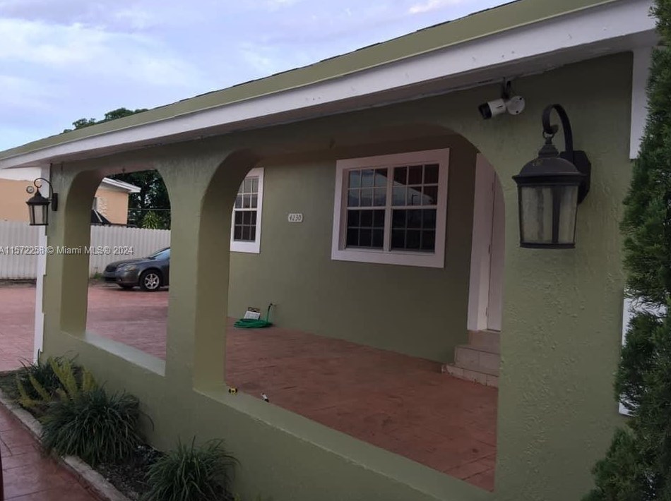 4230 Nw 169th Terrace #4230, Miami, FL 33055