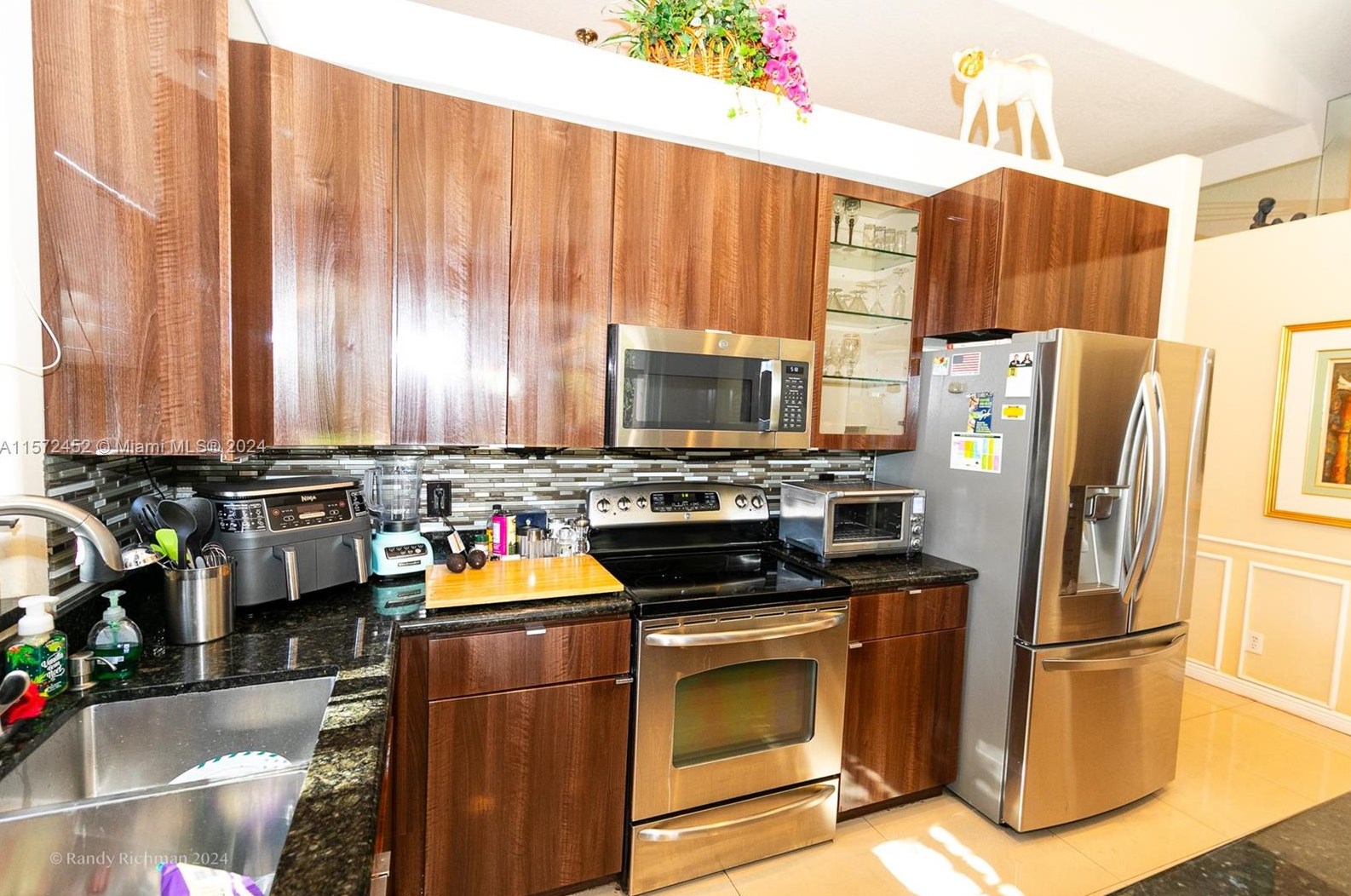 10418 Brasilia St, Hollywood, FL 33026-4555