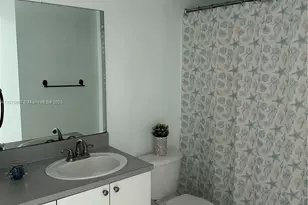 9201 Collins Ave, Surfside, FL 33154 - Photo 14