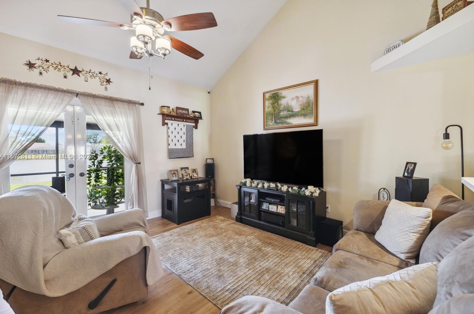 18601 Woodstream Dr, Boca Raton, FL 33498-6369
