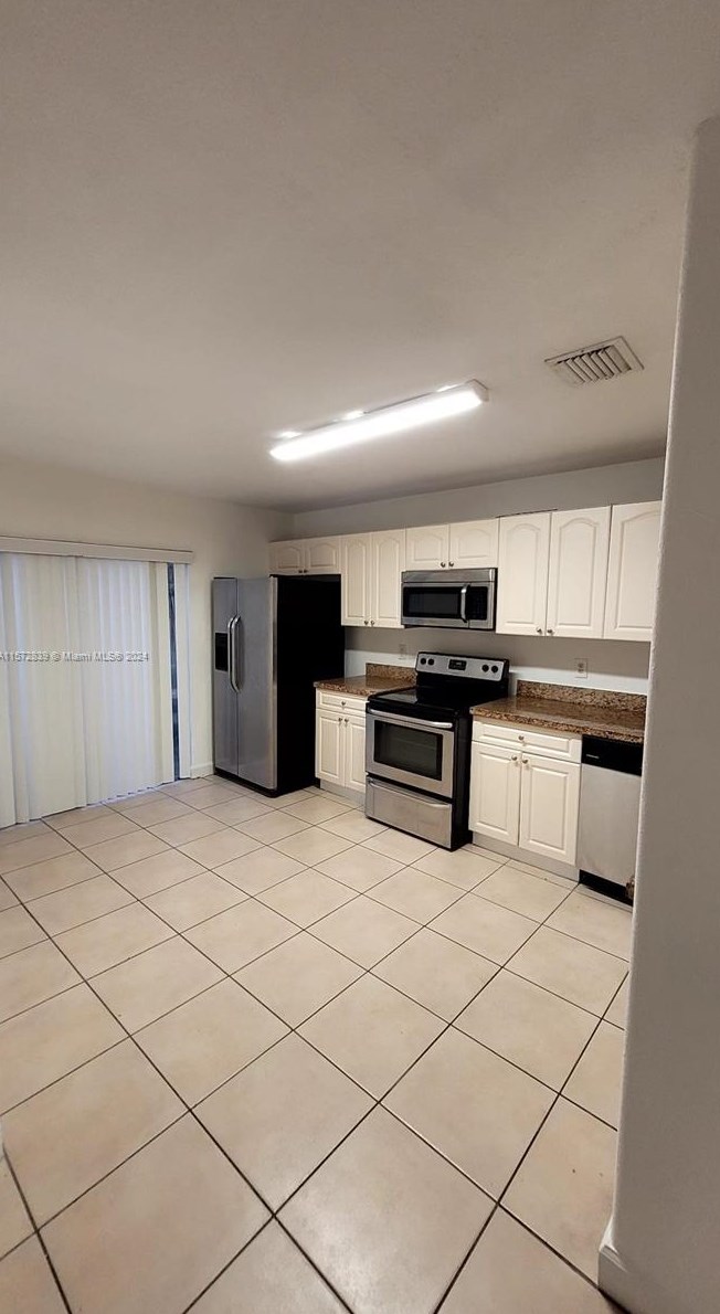 7375 Nw 173rd Dr #52, Hialeah, FL 33015