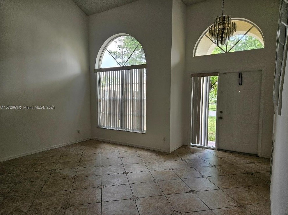 7718 Bristol Bay Ln, Lake Worth, FL 33467