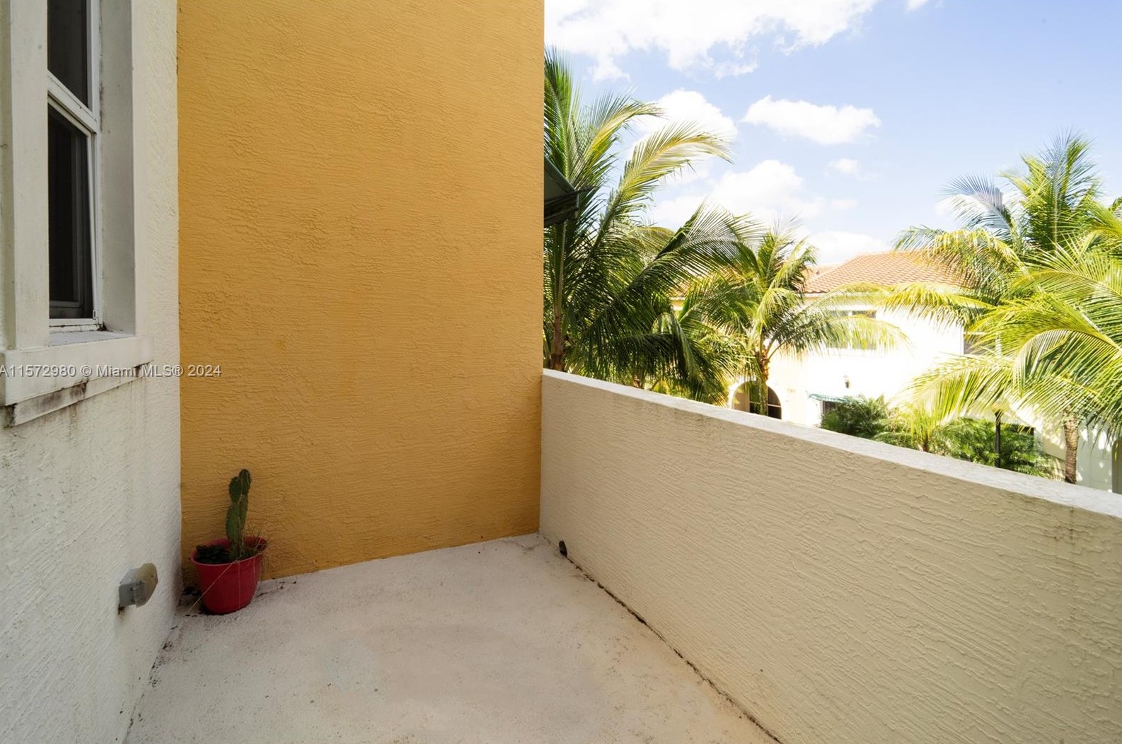 1794 124 Way, Hollywood FL 33027-2531 exterior