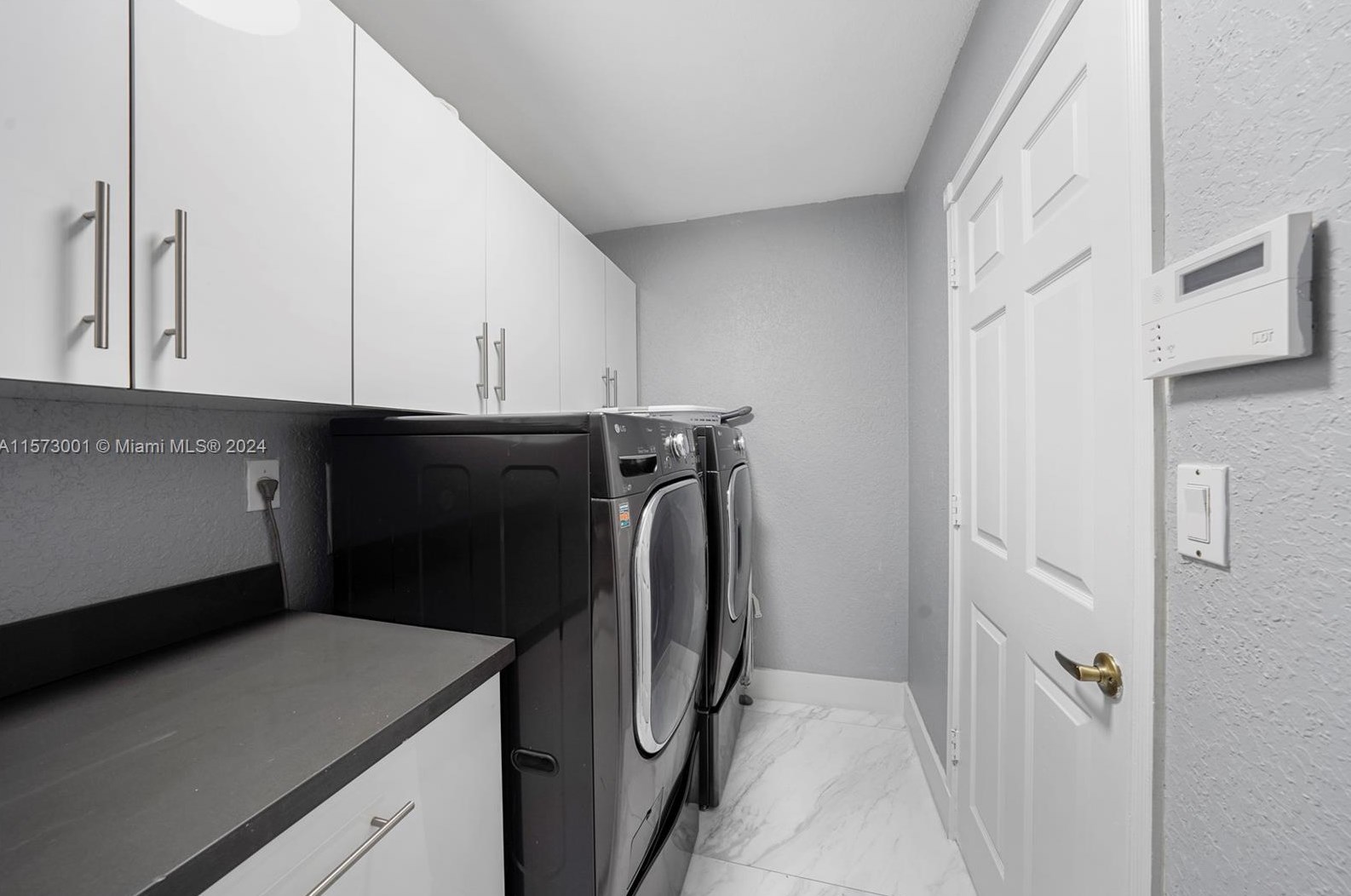 1885 139 Ter, Hollywood FL  33028-2837 exterior