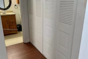 117 Lake Emerald Dr, Oakland Park, FL 33309 - Photo 18