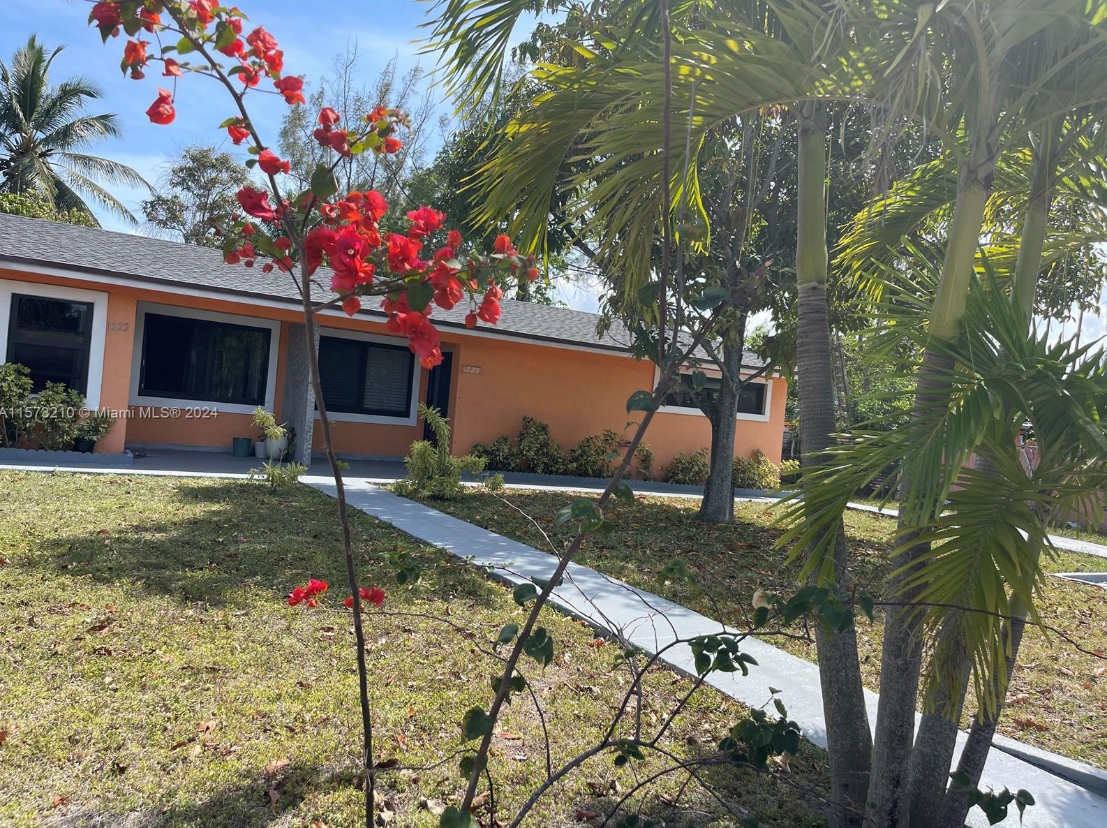 1220 Ne 116th St #1220, Miami, FL 33161