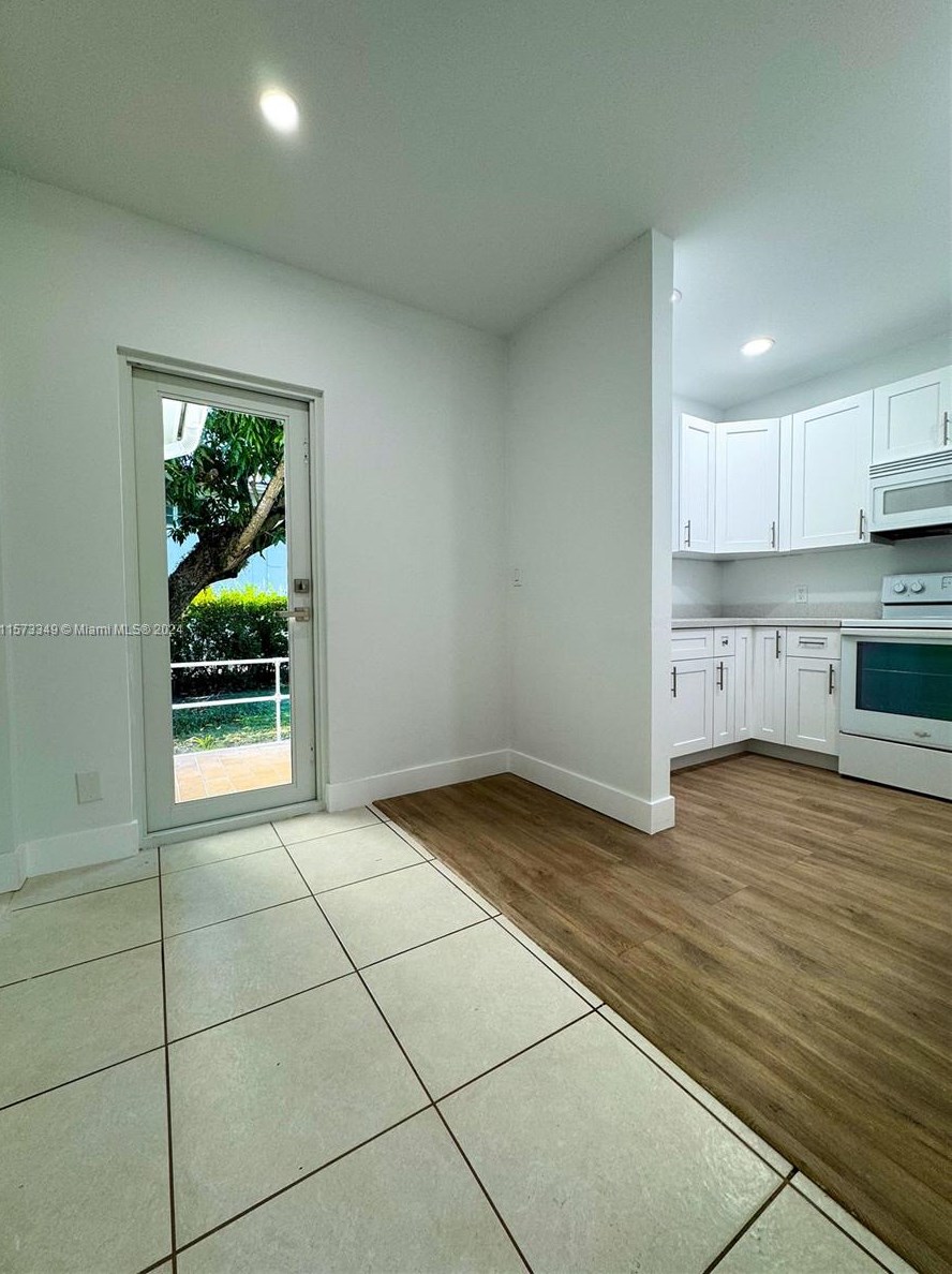 401 Malaga Ave, Miami FL 33134-6415 exterior