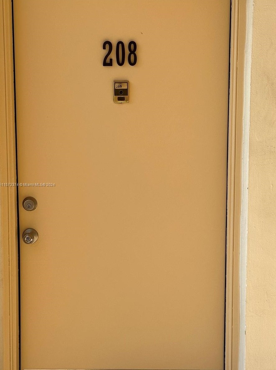 8277 128th St, Miami FL  33156-5928 exterior