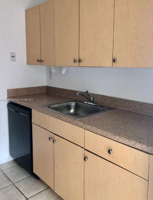 1068 1068 N Benoist Farms #212, West Palm Beach, FL 33411