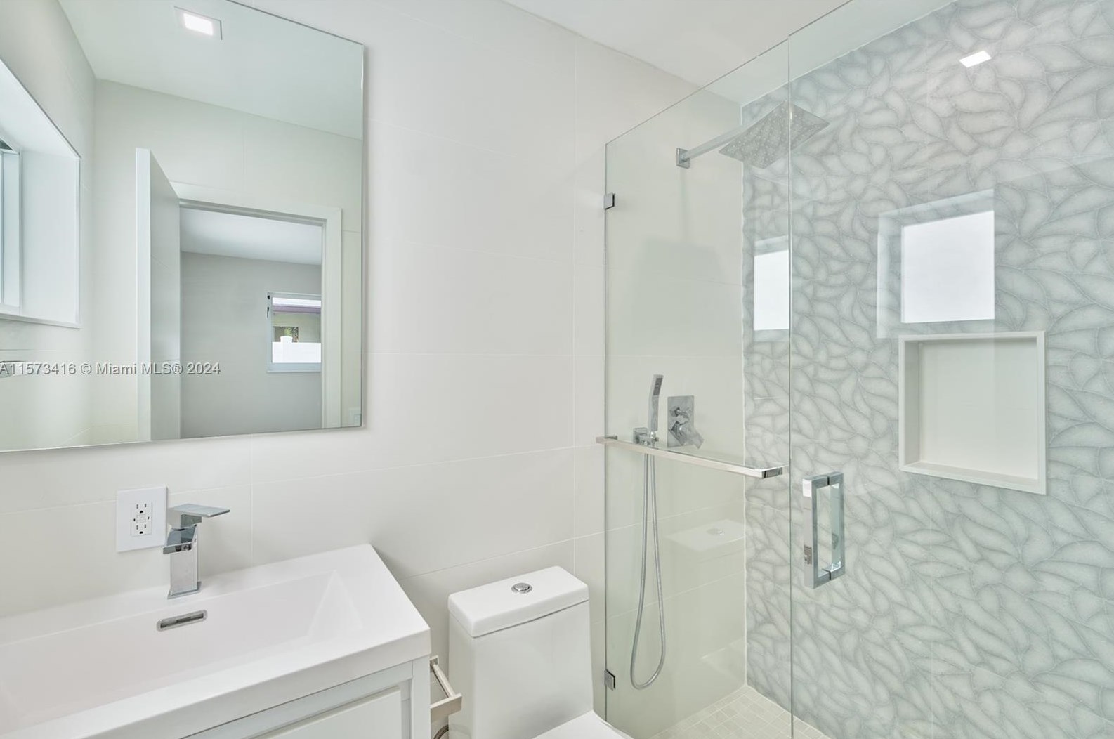 1104 13 Ter, Hollywood FL exterior