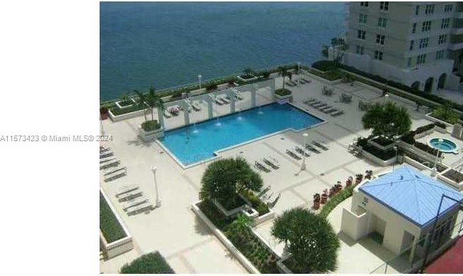 770 Claughton Island Dr, Miami FL  33131-2451 exterior