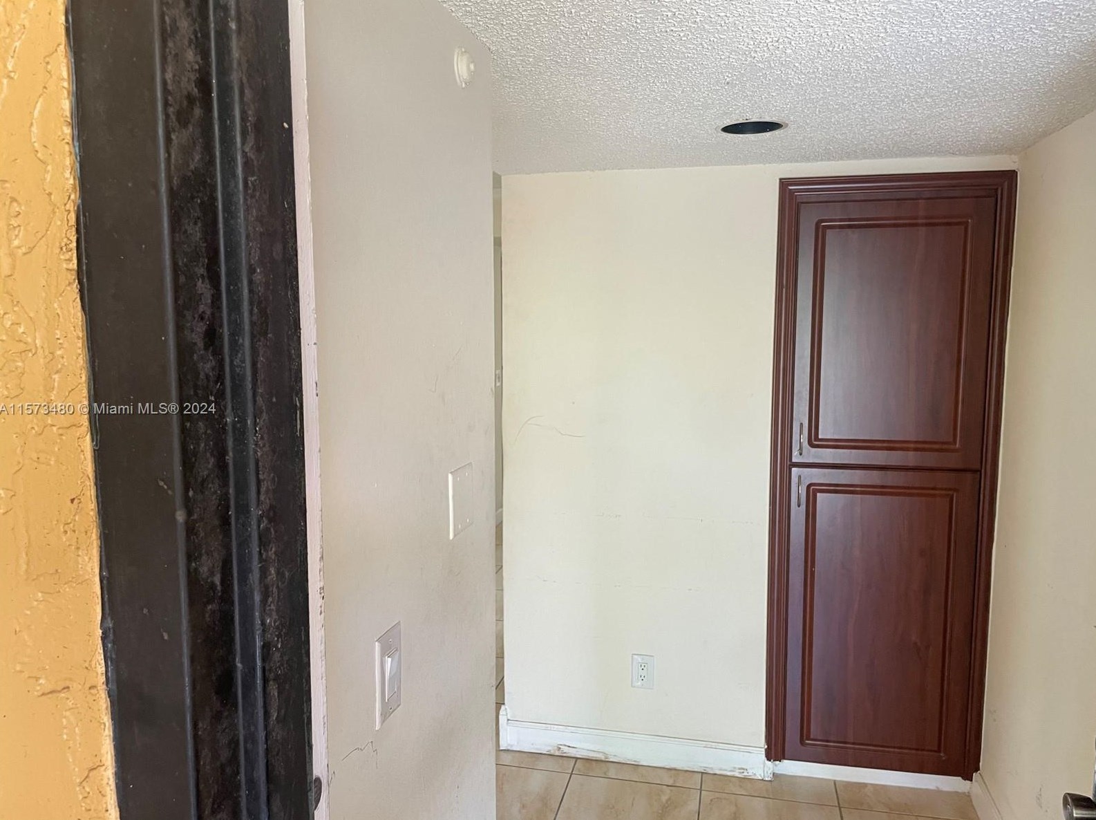 356 83rd Way, Hollywood, FL 33025-1422